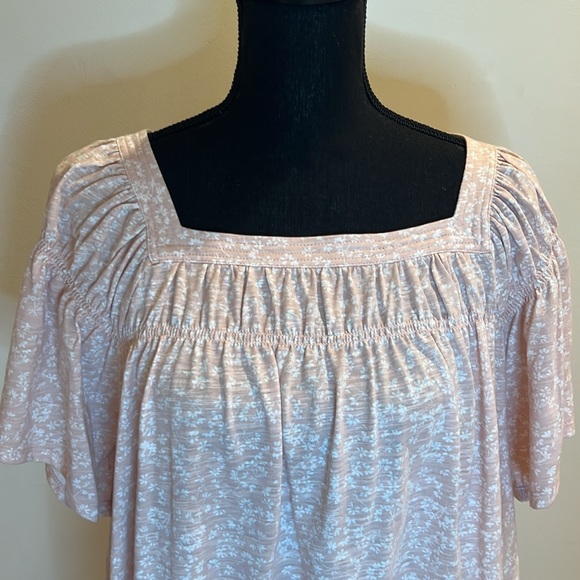 Cece Women’s Top - Picture 2 of 8